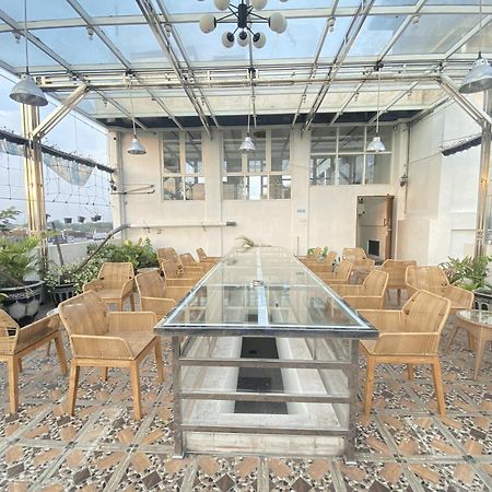 Villa Remboelan Shariah Guest House Surakarta  Экстерьер фото
